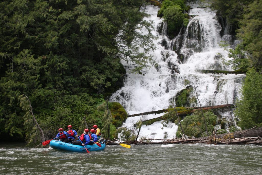 Klickitat River Whitewater Rafting at Wonder Falls