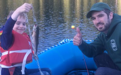 Wiggly Worms – Slippery Trout – Giggly Kids